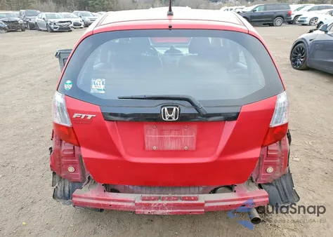 2013 Honda Fit from USA, damaged, VIN JHMGE8H35DC052031